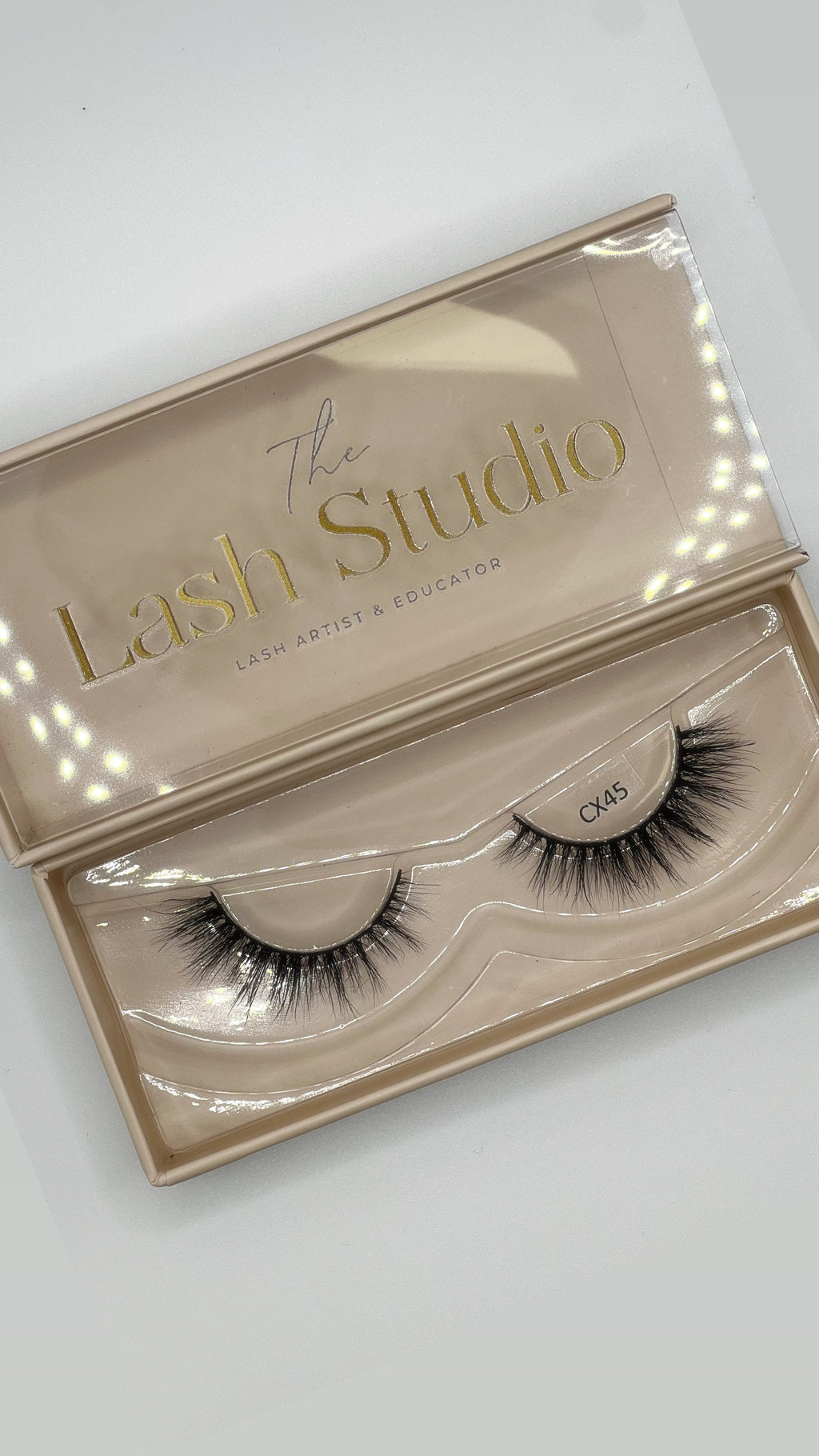 Lily Mink Eyelashes